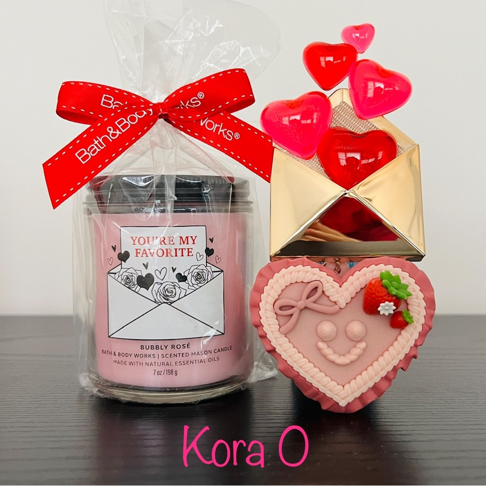 BBW Hearts & Strawberry Pound Cake Mother’s Day Set - Picture 6 of 8